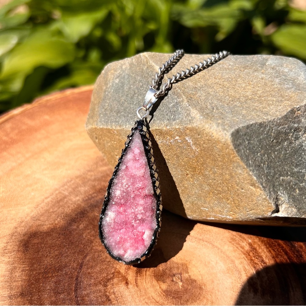 Pink Quartz Crystal Drop Necklace Magenta Druzy Silver Diamond-shaped Edge 22"